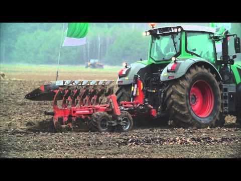 Embedded thumbnail for Pokazy polowe nowości FENDT - Marianowo 13.04.2015