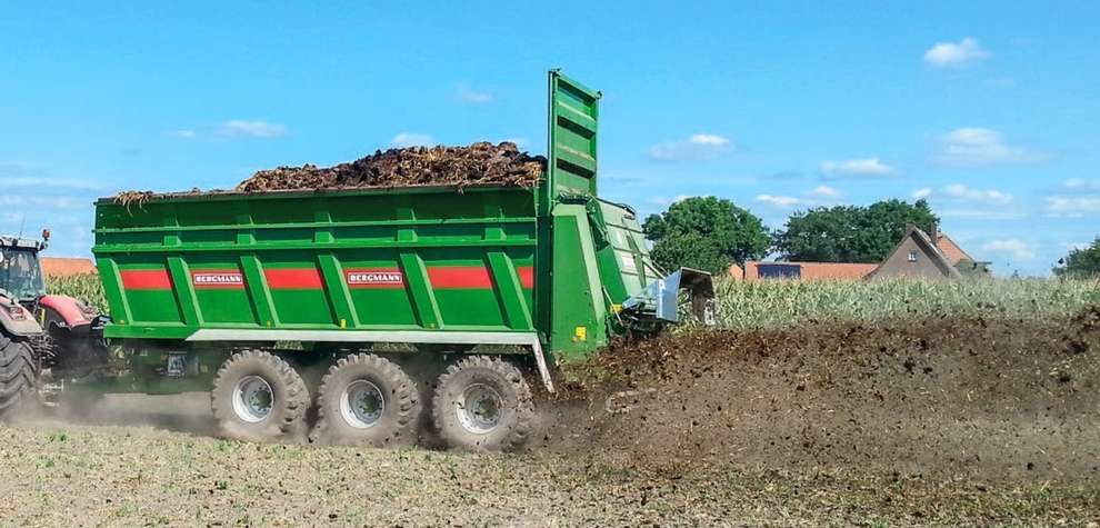 rozrzutnik-obornika-uniwersalny-bergmann-tsw-7340-tridem.jpg