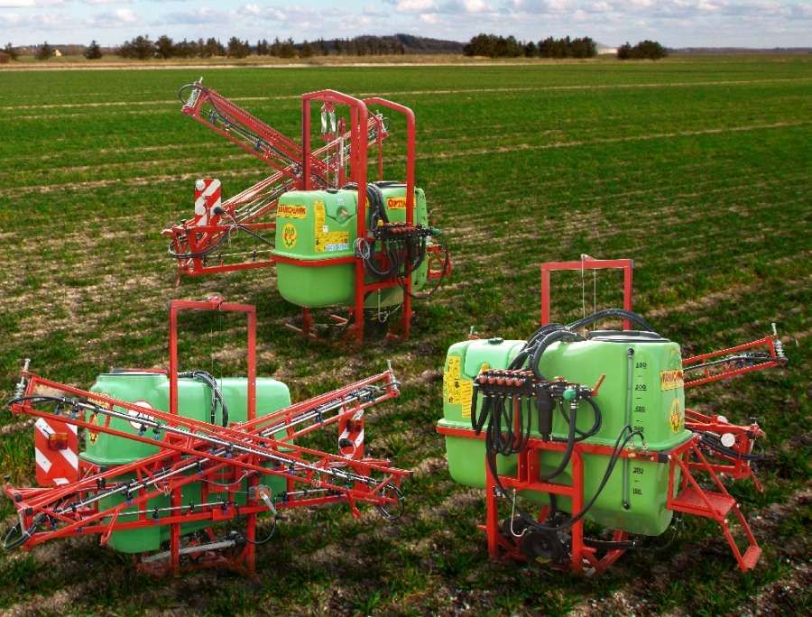 Opryskiwacze zawieszane rolnicze OPTIMAL 600 litrów Opryskiwacze zawieszane rolnicze OPTIMAL 600 litrów