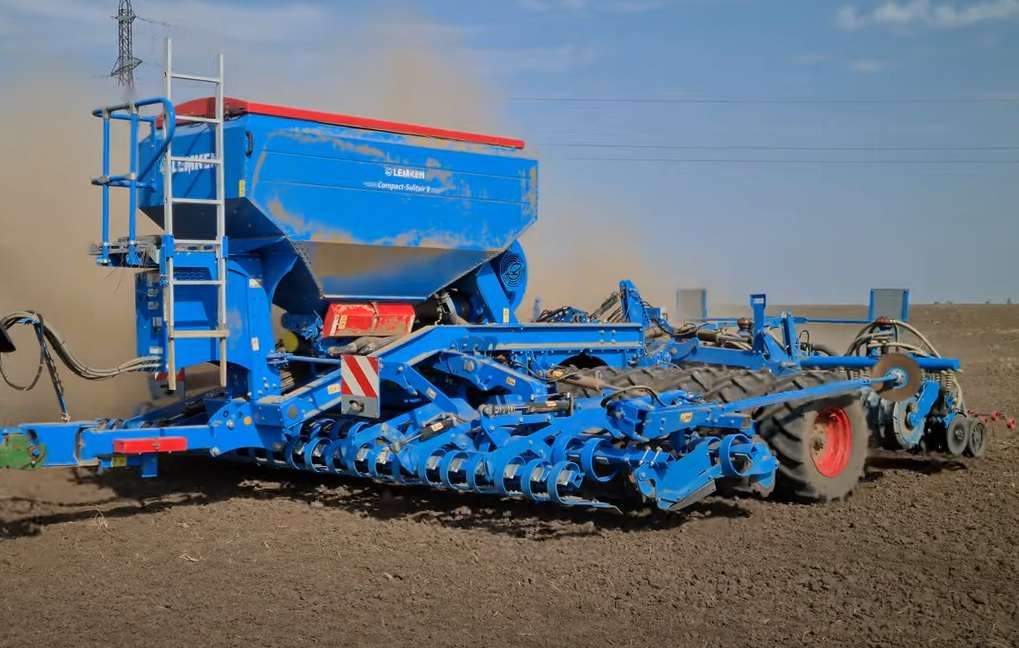 agregat lemken compact solitair 9 zestaw lemken compact solitair 9 podczas pracy