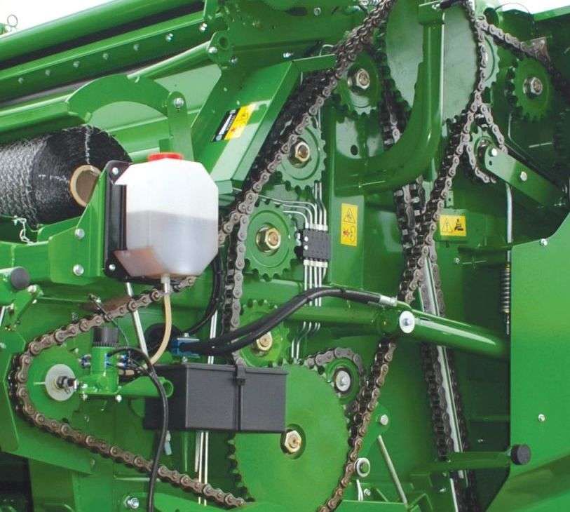 Rostselmash Vector 425 heder kopiowanie terenu Rostselmash Vector 425 spręzyny odpowiedzialne za mechaniczne kopiowanie terenu